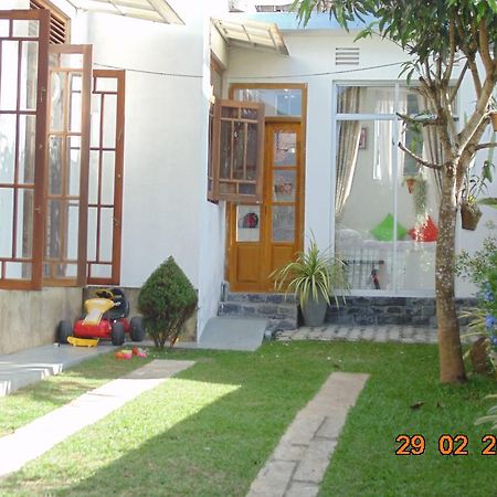 Sun Hill Home เวลิกามา ภายนอก รูปภาพ