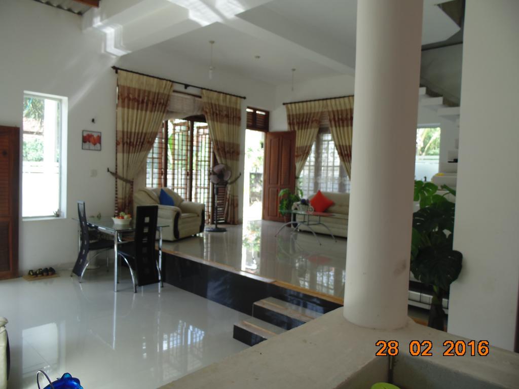 Sun Hill Home เวลิกามา ภายนอก รูปภาพ